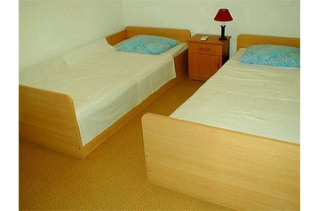 Croazia Privát Slatine, Esterno